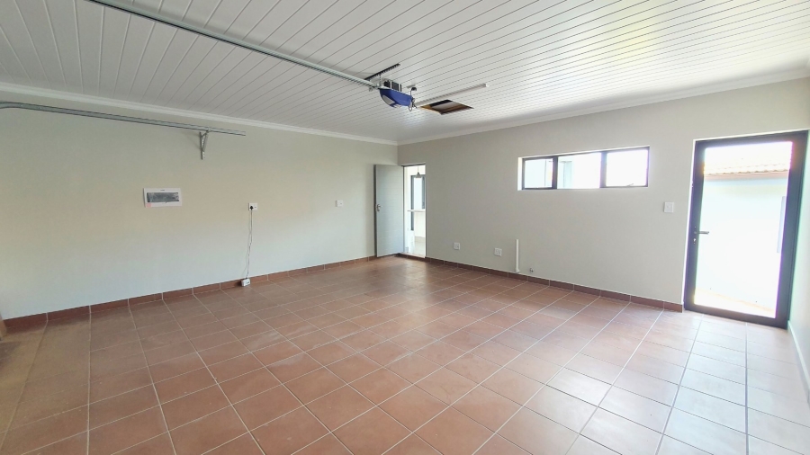 3 Bedroom Property for Sale in Dana Bay Western Cape